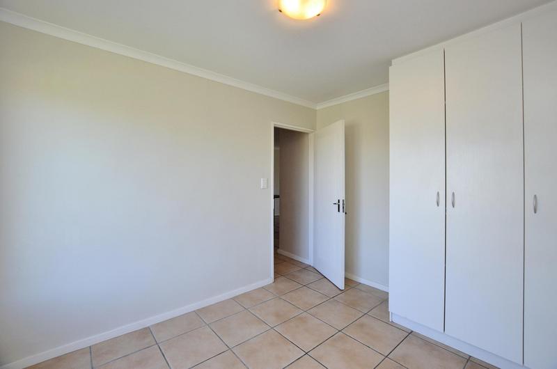 To Let 2 Bedroom Property for Rent in Sonstraal Heights Western Cape